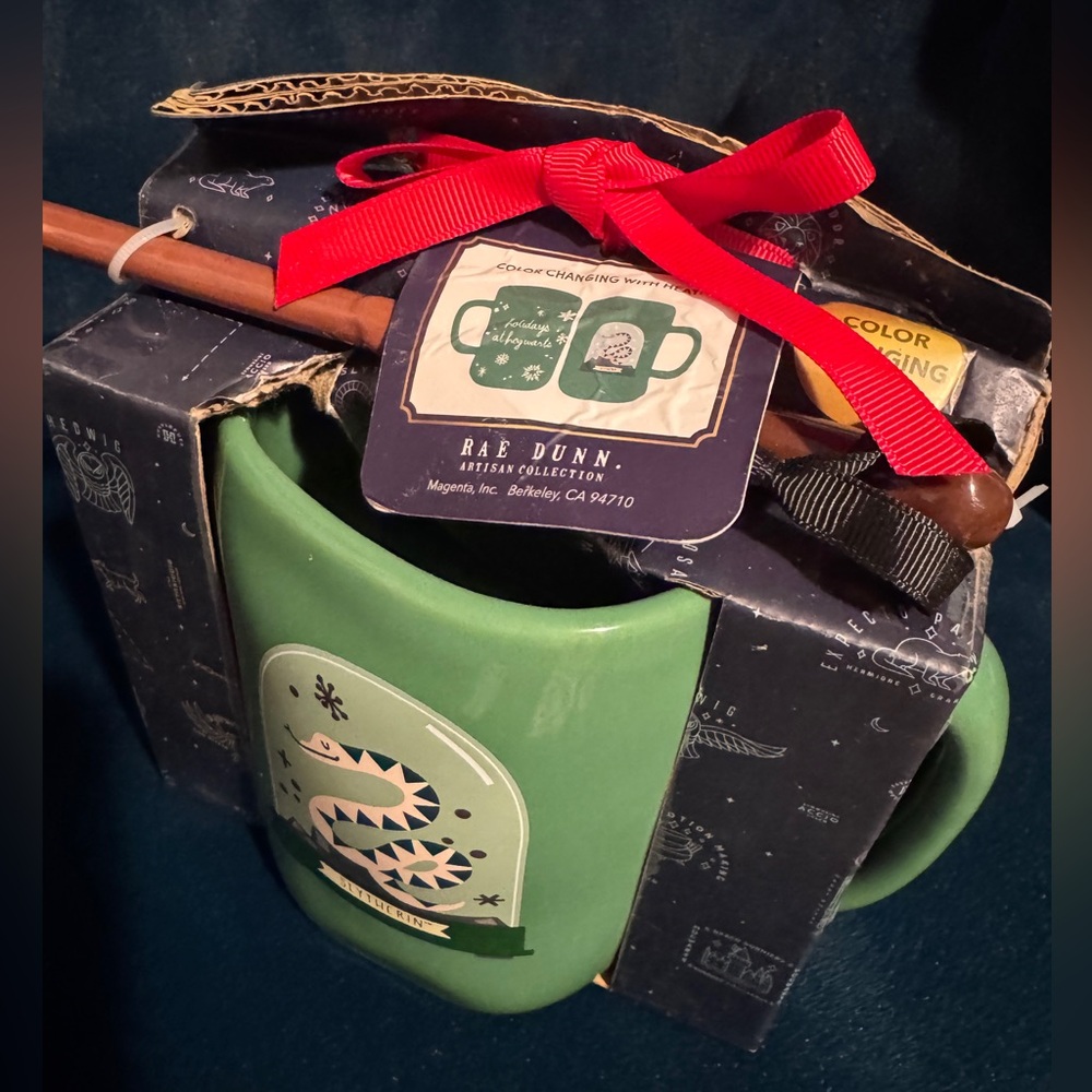 Rae Dunn x Harry Potter Slytherin Mug with Wand Stir Stick - Heat Color Changing